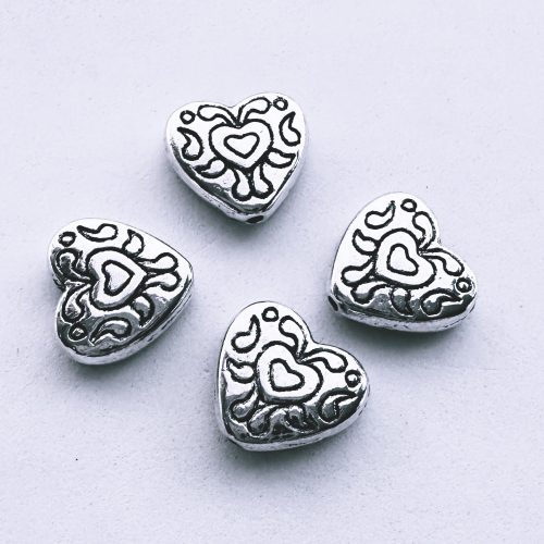 Tibeti ezüst szív köztes #4053